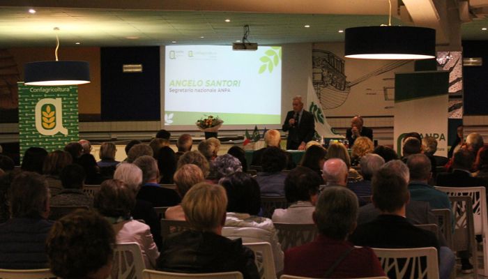 pubblico-presente-durante-convegno-pensionati-ANPA-Cuneo